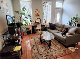 1906 W 21st Pl APT 1, Chicago, IL 60608