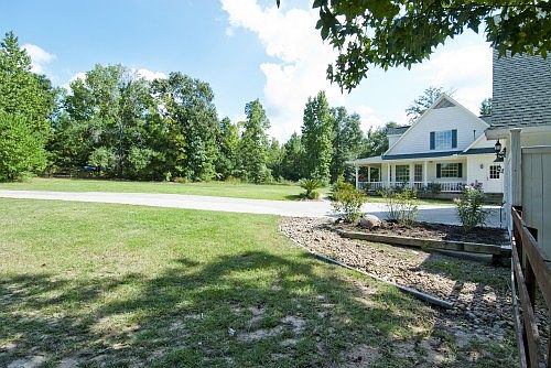 1st image of 4001 Moody Dr