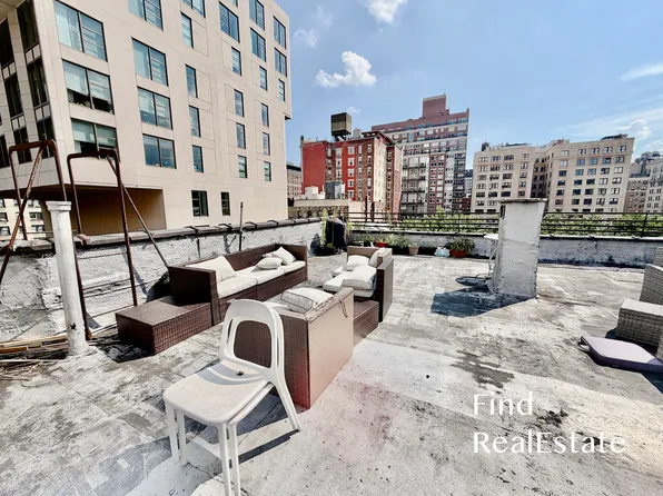 292 West 92nd Street image 1 of 14