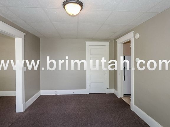 3rd image of 273-275 S 400 E #10