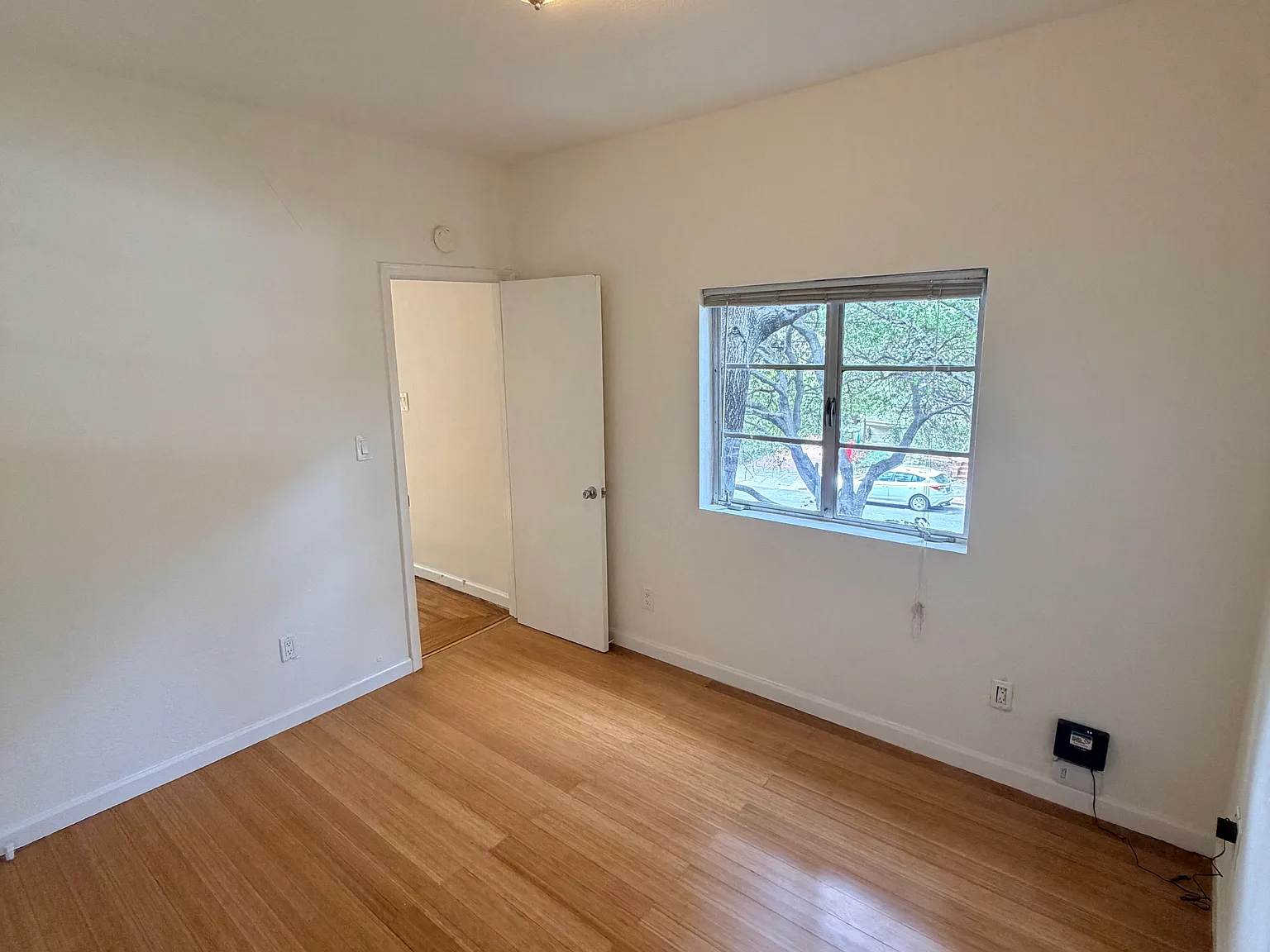 1 bed, 500 sqft, $1,860 — Photo 4