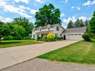 3564 47th St, Hamilton, MI 49419