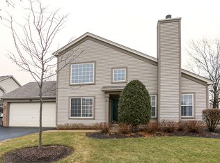 991 Hill Ave, Aurora, IL 60505