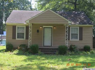 908 7th Ave SE, Decatur, AL 35601