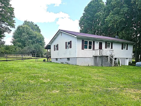 111 Roseville Dr, Beckley, WV 25801
