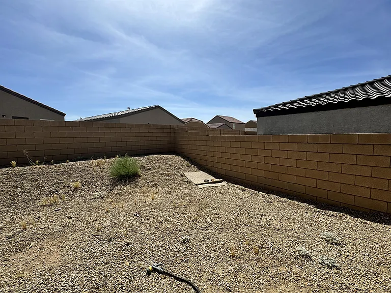 2402 Sandpiper Dr — Photo 11