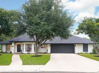 322 Chaparral Creek Dr, Boerne, TX 78006