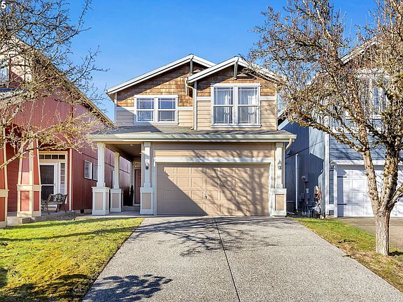 2nd image of 4306 NE 55th Pl