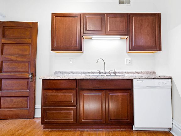 5th image of 4534 Gibson Ave #A