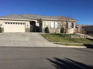2840 Cedar Ridge Dr, Reno, NV 89523