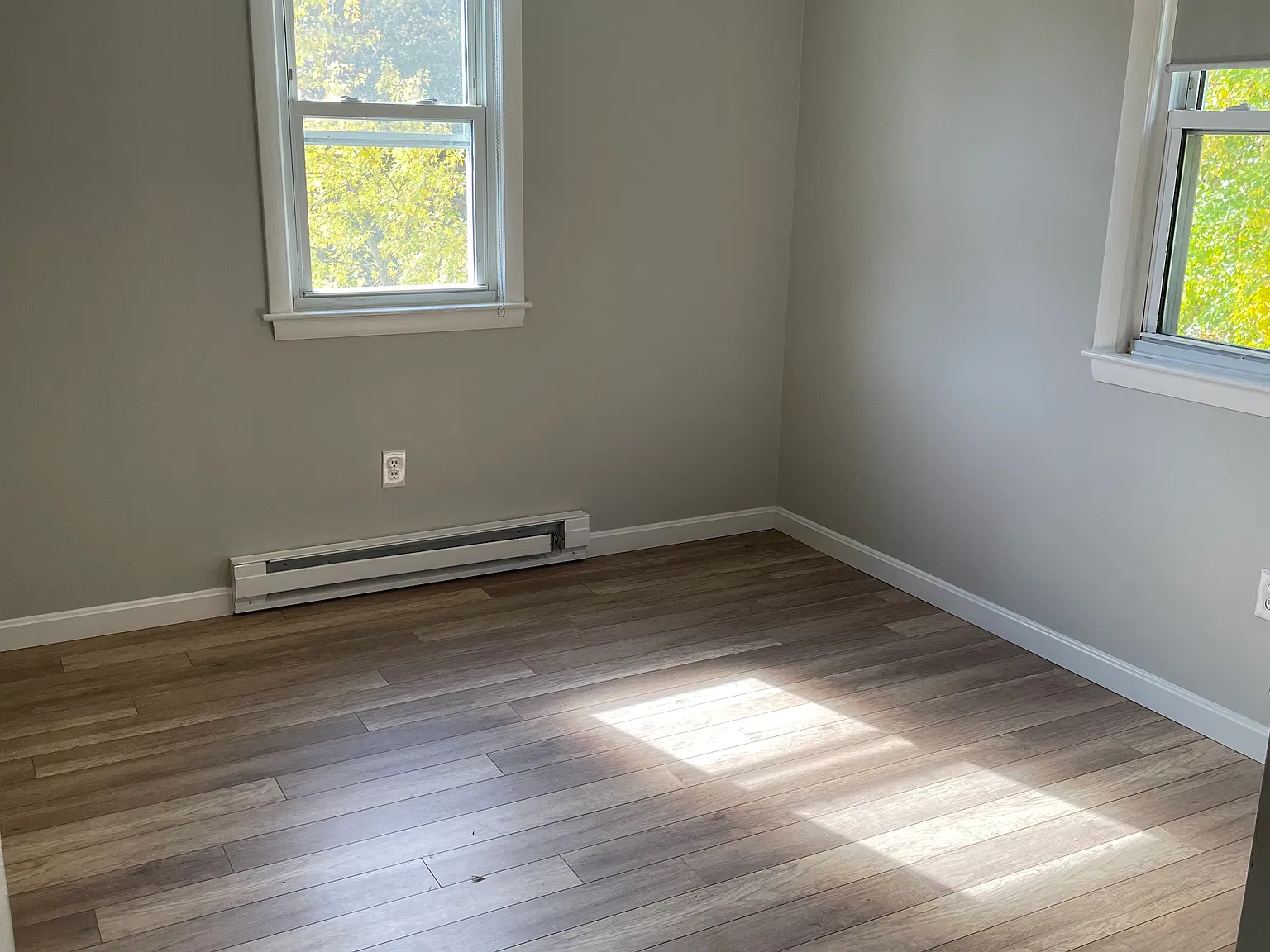 2 bed, 750 sqft, $2,100 — Photo 4