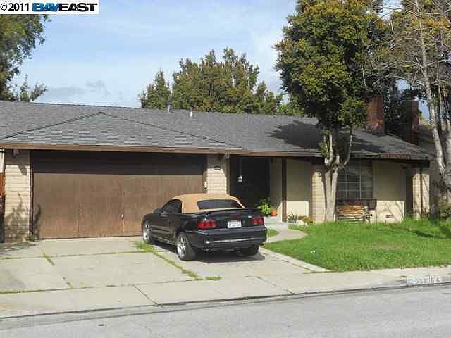 2nd image of 35406 Ronda Ct