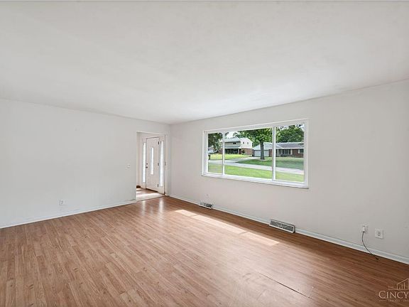 3rd image of 6127 Shelrich Ct