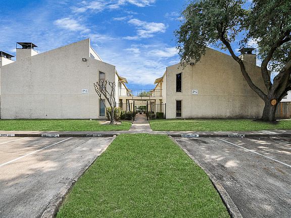 2nd image of 10075 Westpark Dr APT 42