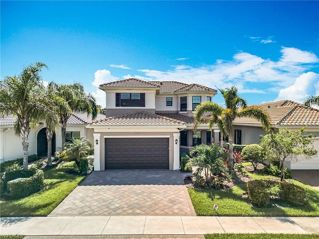 4 bed, 4.0 bath, 3022 sqft, $8,000 — Photo 3