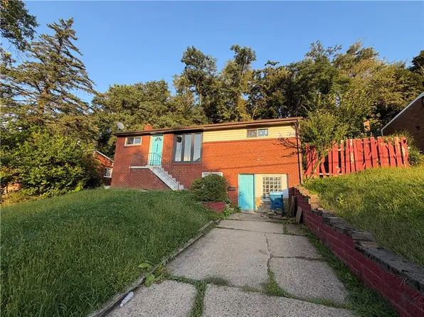 402 Elias Dr, Pittsburgh, PA 15235