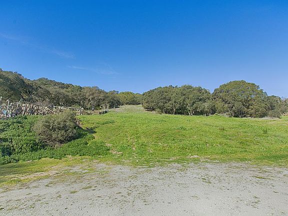 2nd image of 239 Las Lomas Dr