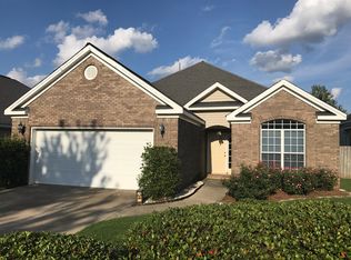 122 Montrose Ln, Centerville, GA 31028