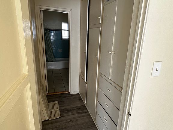 5th image of 9332 Crenshaw Blvd APT 1