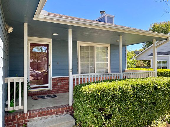 3rd image of 2230 N Horseshoe Cir