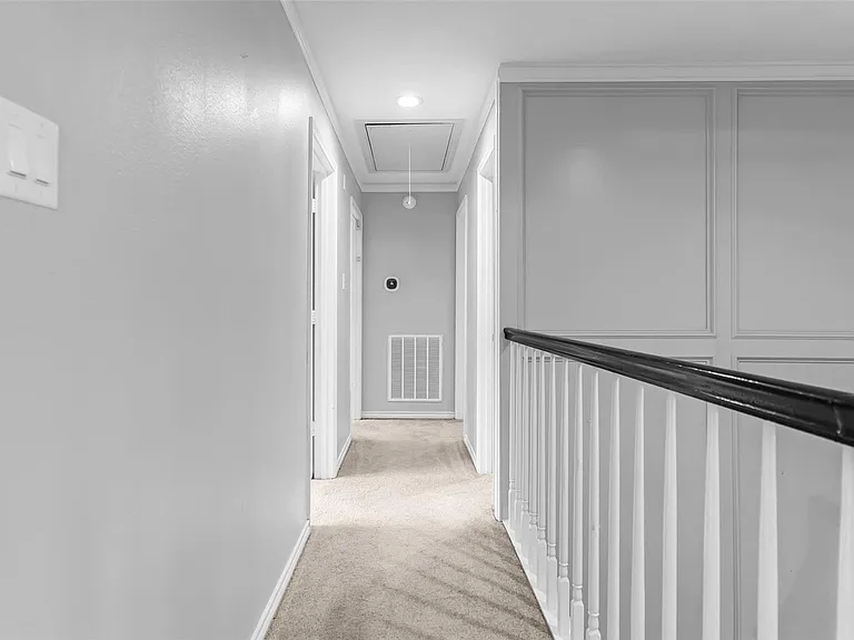 2607 Laurel Ridge Dr — Photo 31
