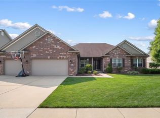 1431 Gambier Terrace Ct, O'Fallon, IL 62269