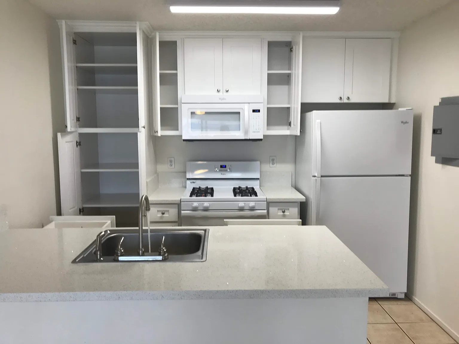 91-207 Hanapouli Circle — Photo 2