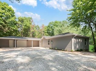 2097 Tripleton Pike Rd, Bedford, IN 47421