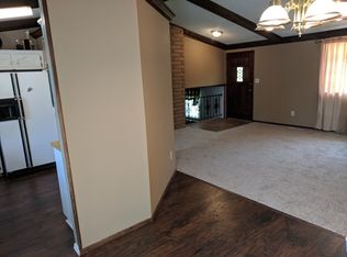 3643 N Aspen Cir, Springfield, MO 65803