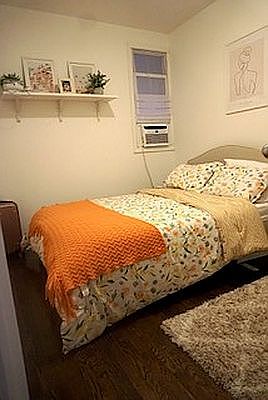 3rd image of 326 W 47th St APT 3B