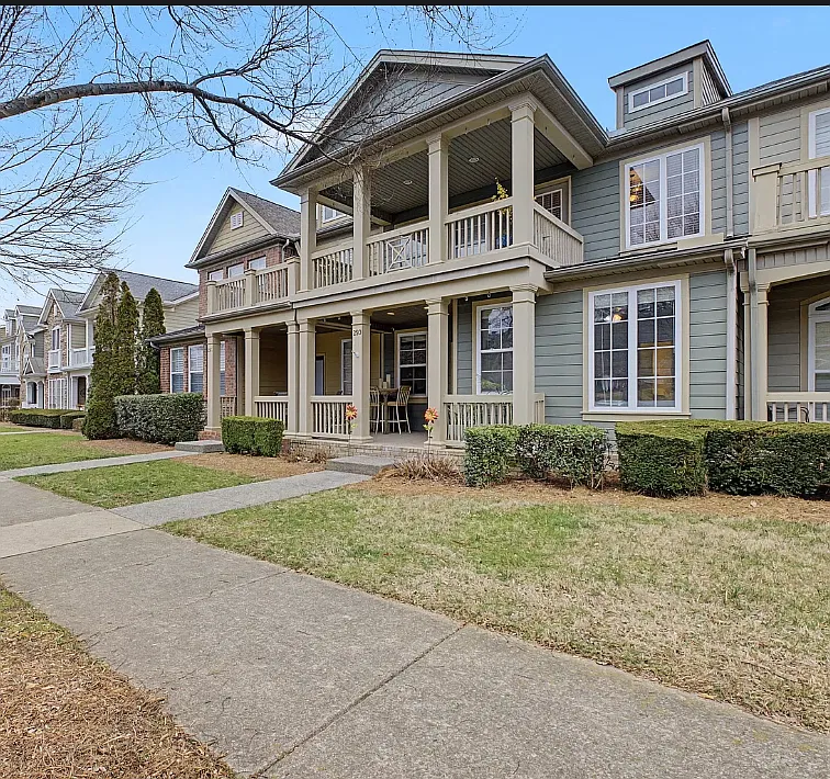 250 Pennystone Cir