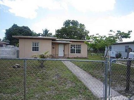 1st image of 1050 NW 124th St