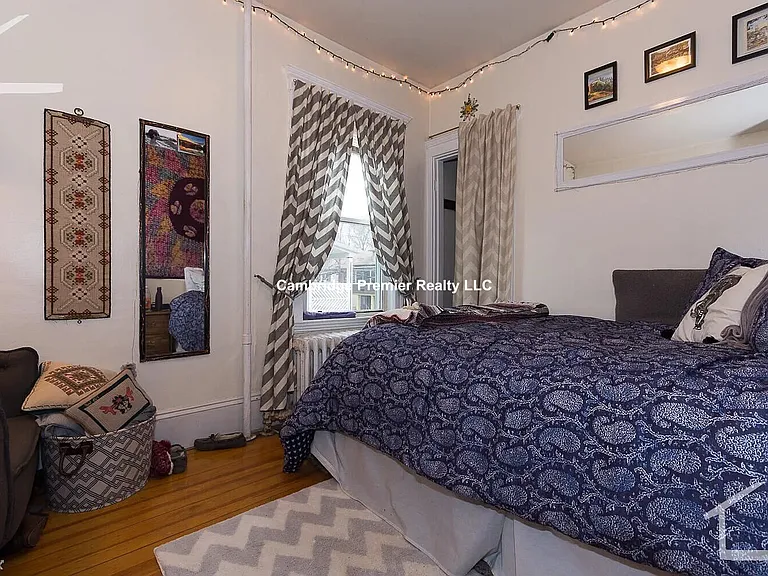 44 Easton St #2E — Photo 12