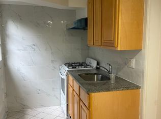 14419 38th Ave, Flushing, NY 11354