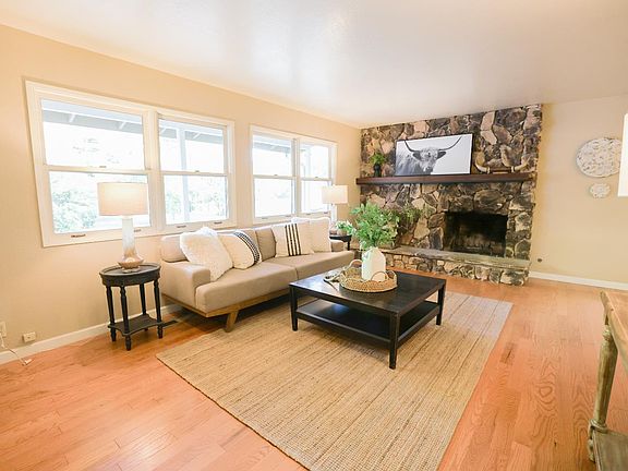 5th image of 39872 Barry Rd