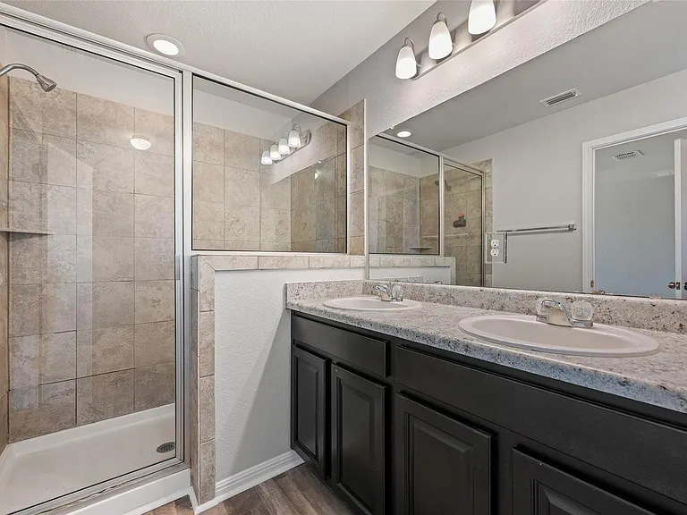 124 Guemal Rd — Photo 32