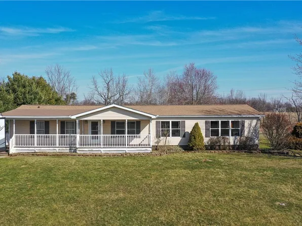4895 Streeter Rd, Mantua, OH 44255
