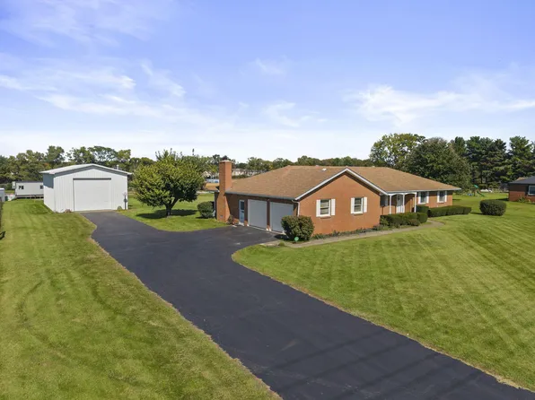 520 Rathmell Rd, Lockbourne, OH 43137