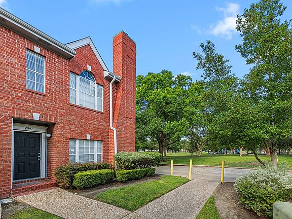 2nd image of 7947 Knight Rd #23