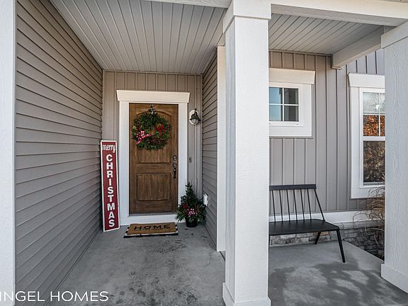 2nd image of 12928 Pine Glen Dr