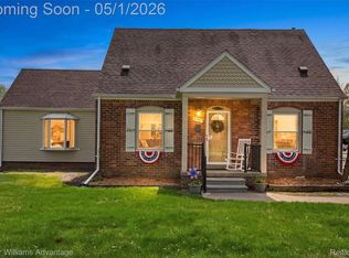 31987 Sheridan St, Garden City, MI 48135