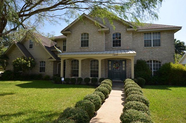 1st image of 1645 Knobhill Dr