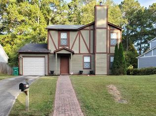 5458 Farmview Close, Stone Mountain, GA 30088
