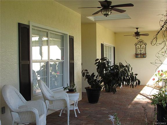 3rd image of 6615 N Paraqua Cir