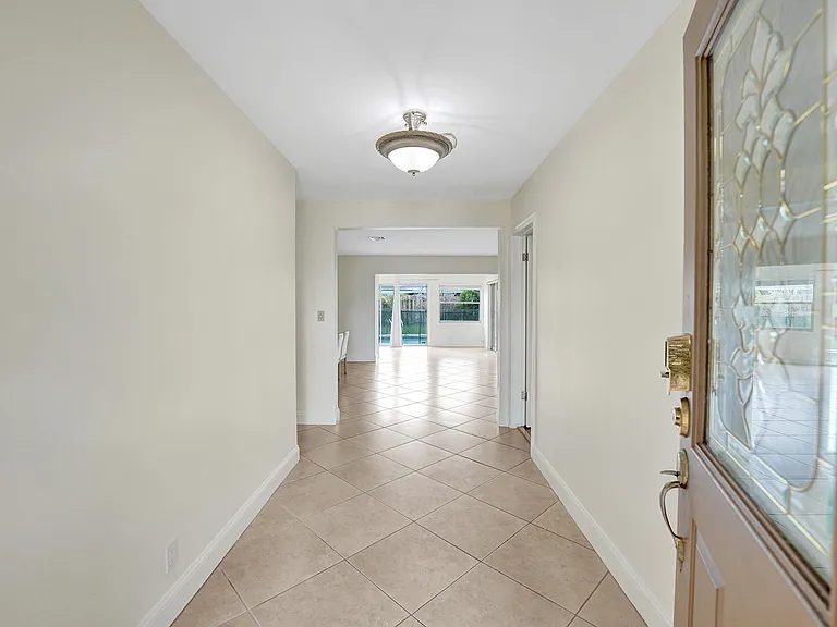 4721 Sarazen Dr — Photo 4