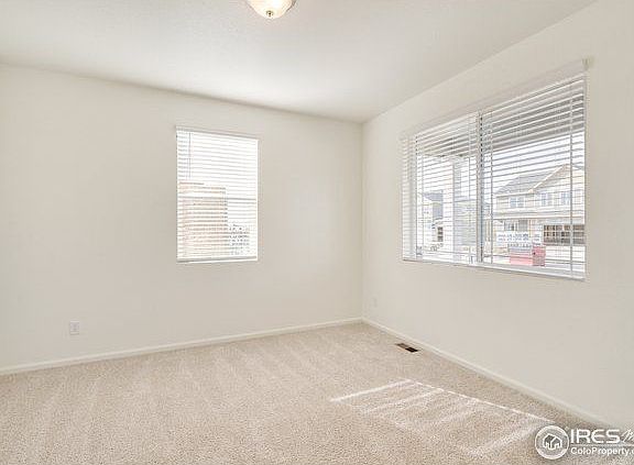 3rd image of 147 Hidden Lake Dr