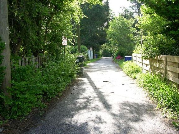 2nd image of 4703 Harvard Rd