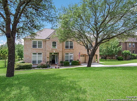 2nd image of 8706 Monument Oak