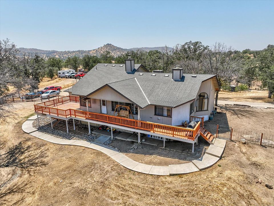 1st image of 14982 Morgan Canyon Rd