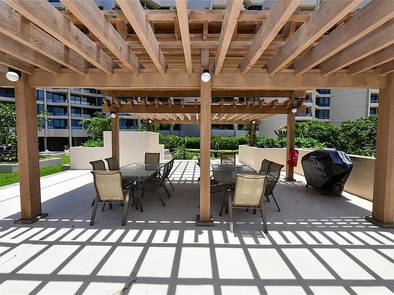 1211 Gulf Of Mexico Dr #302 — Photo 43